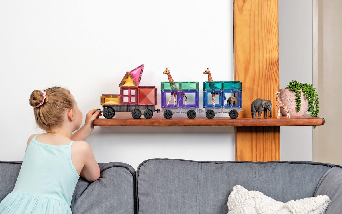 Assembled Pastel Transport Pack with toy animals inside